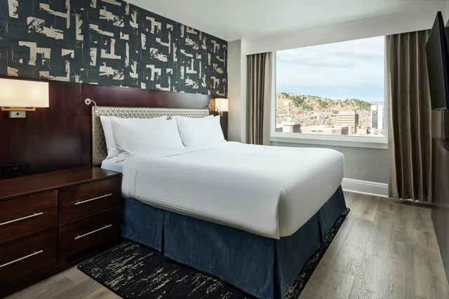 Suite, King Bed, Sofa, Hotel Alex Johnson Rapid City Curio Collection By Hilton 3/6