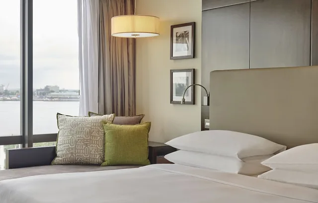 غرفة بسريرين منفصلين بإطلالة على البحر، Hyatt Regency Dar Es Salaam - The Kilimanjaro 10/10
