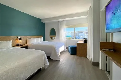 Room, Single, Double Bed, Sea View, Marseilles Hotel 1/2