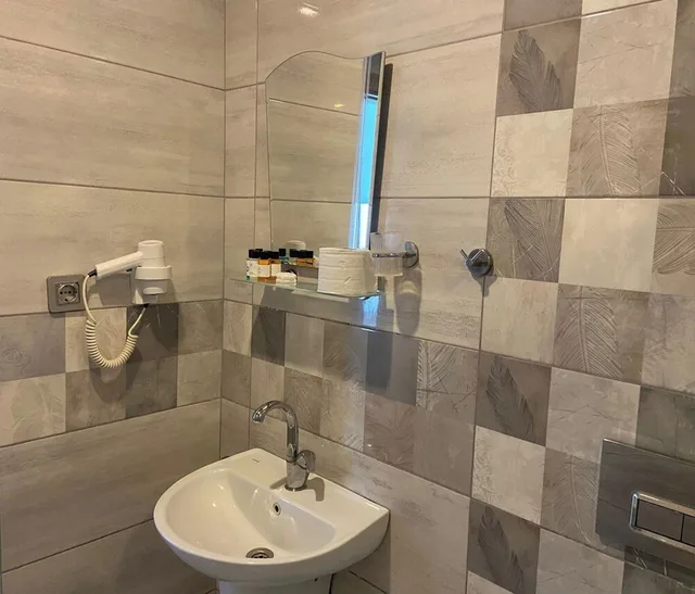 غرفة قياسية ثلاثية بسرير كوين وسرير فردي بشرفة، Zeynel Boutique Hotel 5/6