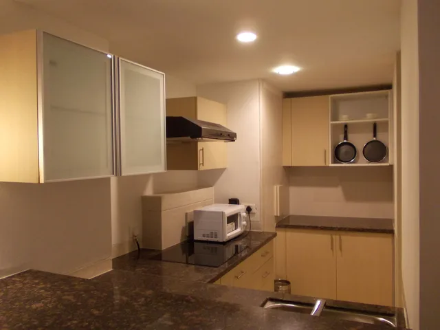 جناح تنفيذي بسرير كينج بغرفة نوم واحدة، Radisson Hyderabad Hitec City 8/8