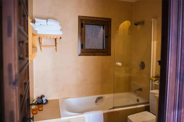 جناح بسرير كينج، Hacienda Del Cardenal 1/1