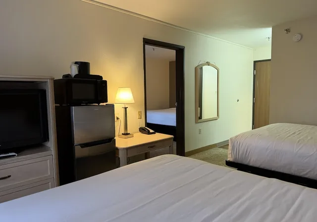 غرفة عائلية بسريرين كوين، SureStay by Best Western Albuquerque East I-40 2/4
