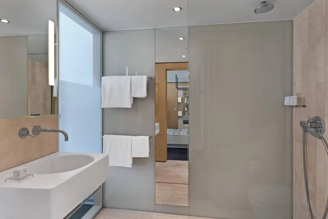 غرفة قياسية كبيرة بسرير كينج وسرير كوين بإطلالة على المدينة، AC Hotel by Marriott Bella Sky Copenhagen 6/6