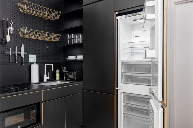 Plus, Studio, Placemakr Wall Street 7/8