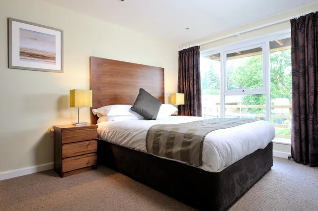 3 Bedrooms, Lodge, The Cornwall Hotel Spa Estate 4/10