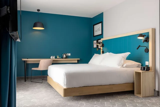 غرفة بسرير كوين بإطلالة، Hampton by Hilton Tours Centre 1/4