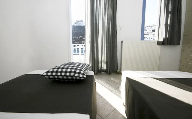 2 Bedrooms, Family Suite, Queen and Twin Beds, Beach View, 2 Bathrooms، Vithos Aparthotel 2/3