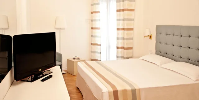 غرفة بسرير مزدوج أو سريرين منفصلين بإطلالة جزئية على البحر، Hotel Atlantico 8/10