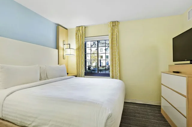 2 Bedrooms, Suite, 2 King Beds, Staybridge Suites Columbia Baltimore 6/9