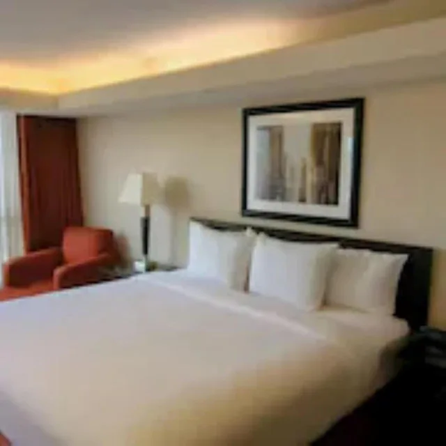 استوديو بسرير كينج مع أريكة، Hotel Lotus Kansas City Merriam 2/6