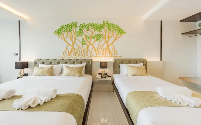 غرفة ديلوكس ثلاثية بسرير مزدوج وسرير فردي بشرفة، River Front Krabi Hotel 4/5