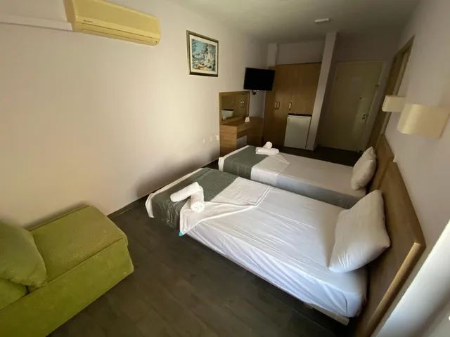 جناح ديلوكس، Baskent Hotel 4/10