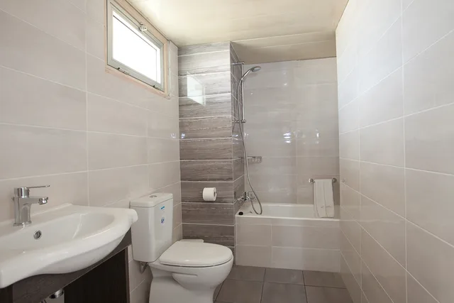 1 Bedroom, Apartment, Helios Bay Hotel Apartments 3/3