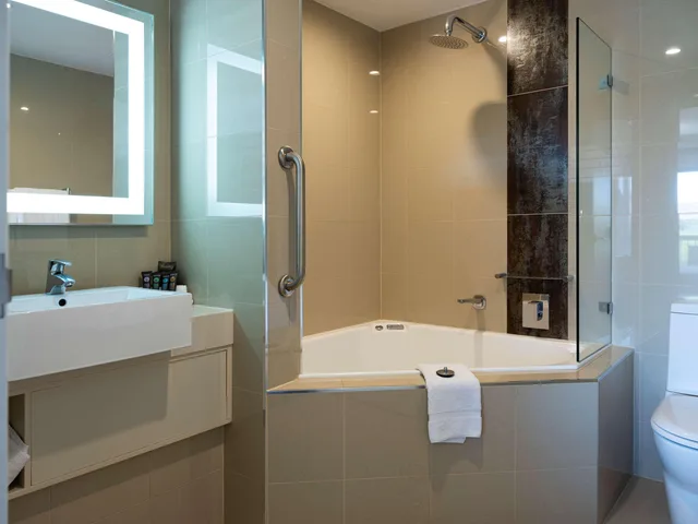 Spa, Deluxe, Suite, King Bed، Novotel Barossa Valley Resort 7/7