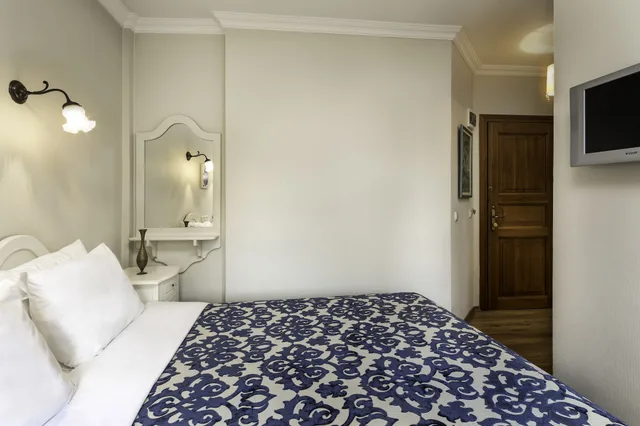 Economy, Basement, 1 Double and 1 Single Bed، Hotel Sari Konak 2/3