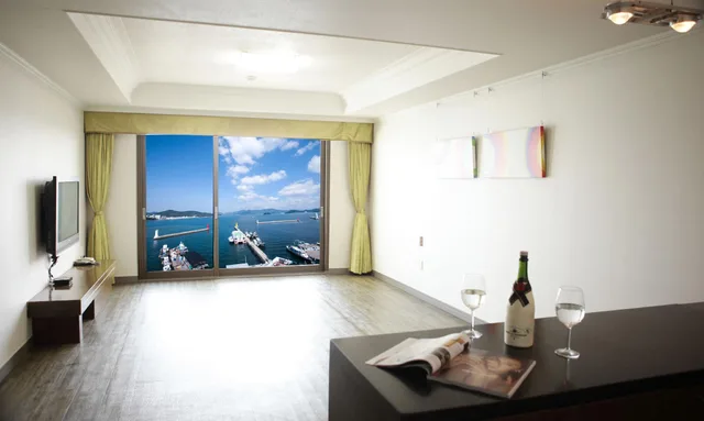 Ondol, Superior, 1 Double and 1 Single Bed، Bay Resort Tongyeong 1/1