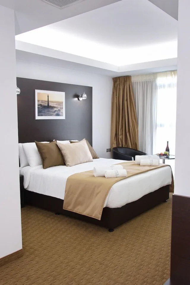 غرفة سوبيريور بثلاثة أسرّة مع أريكة، Breeze Boutique Hotel 2/10