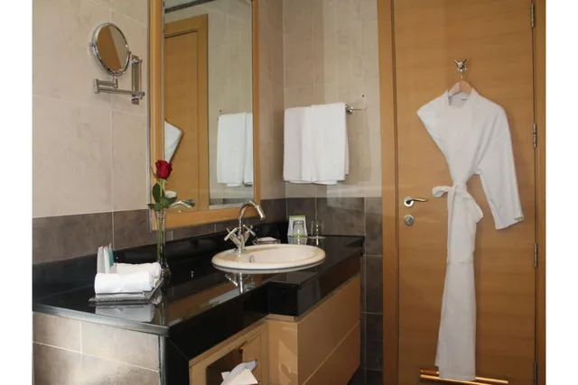 جناح بسرير كينج بغرفة نوم واحدة، Nour Arjaan By Rotana 2/2