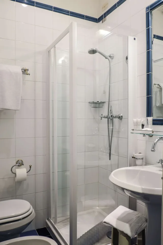 غرفة كلاسيكية مفردة، Grand Hotel Royal Viareggio 8/9