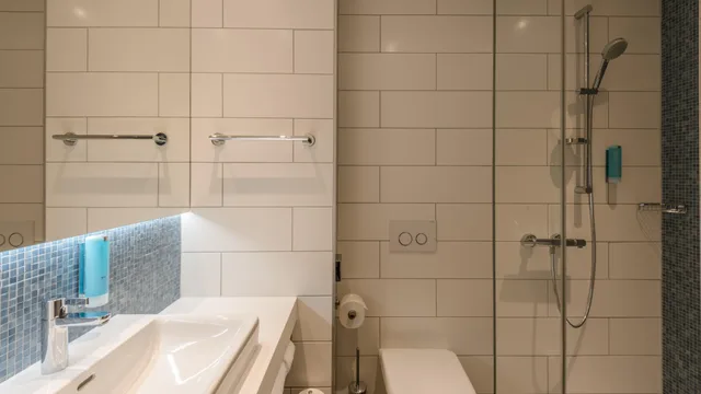 غرفة بسرير كوين، Holiday Inn Express MUNICH CITY WEST 5/7