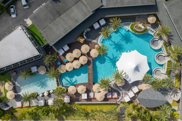 Cottage, Suite, Patong Bay Hill Resort 1/1