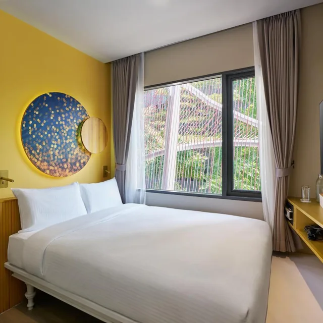 غرفة قياسية بسرير كوين، Riva Vibe Hotel Bangkok 1/4