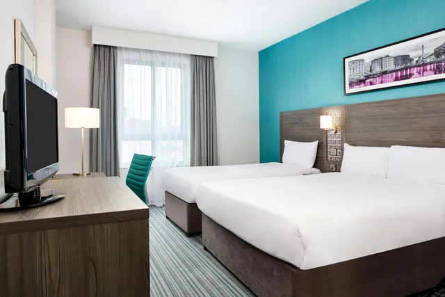 غرفة سوبيريور ثلاثية، Leonardo Hotel Plymouth 1/2