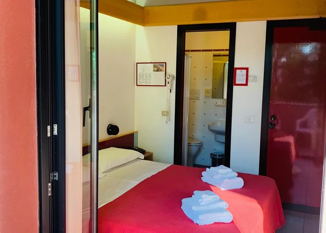 Economy, Double Bed, Hotel Giglio 4/4