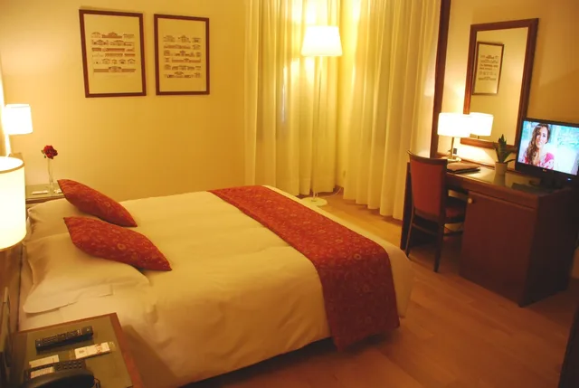 غرفة مفردة بسرير مزدوج، Alla Torre 3/7