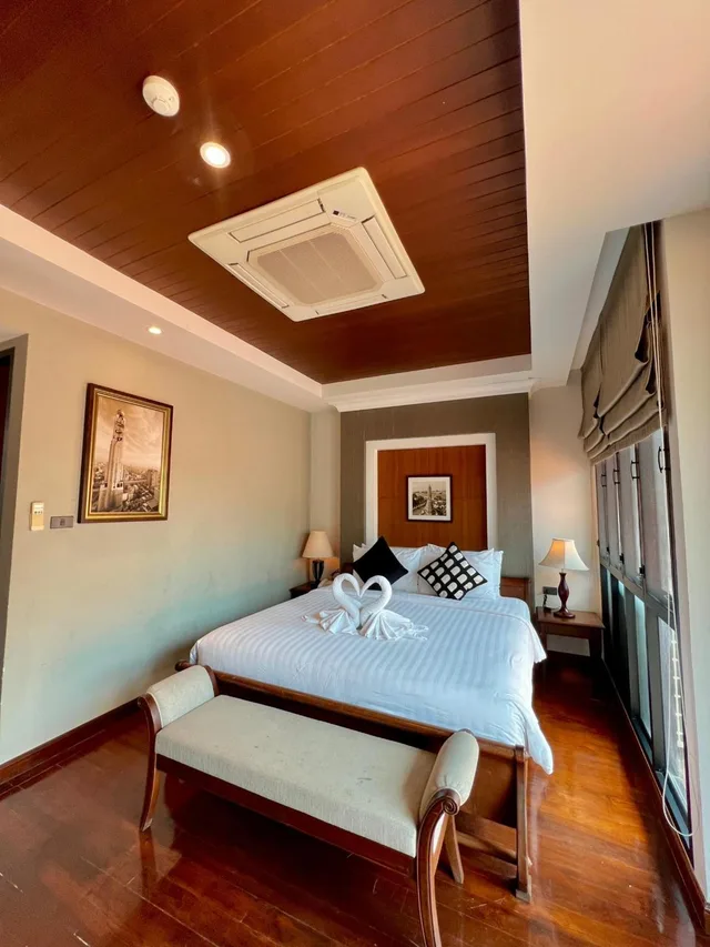 Suite, Yotaka Bangkok Hotel 1/10