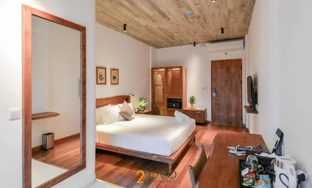 غرفة سوبيريور بسرير كينج بشرفة، 22Land Hotel and Residence 1/10