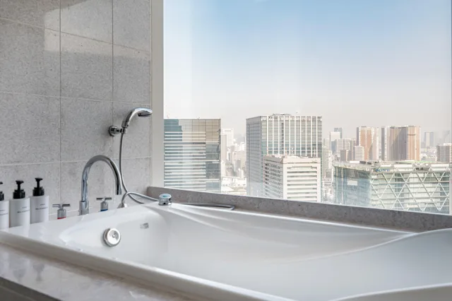 غرفة كلوب بريميوم بسرير مزدوج، The Strings by InterContinental Tokyo 2/2