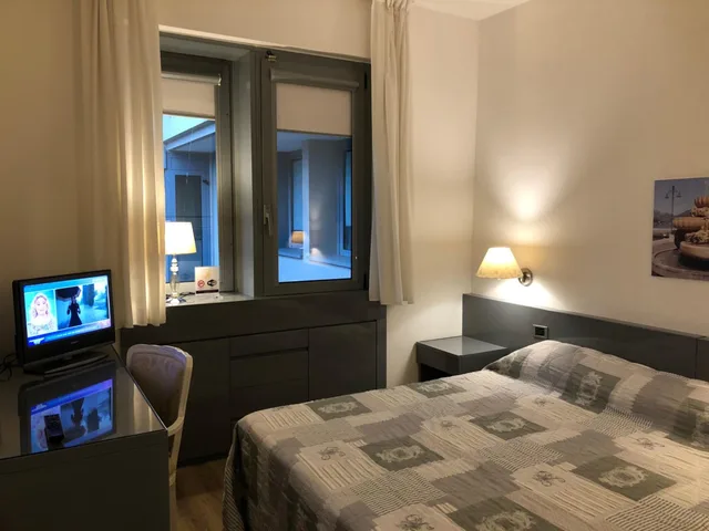 غرفة رباعية، Hotel Alfieri 4/10