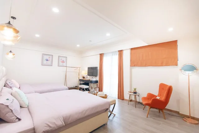 غرفة سوبيريور رباعية بسريرين كوين بشرفة، Kiwi Villa 2/7