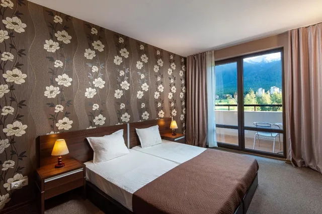 3 Bedrooms, Luxury, Apartment, Terra Complex 1/1