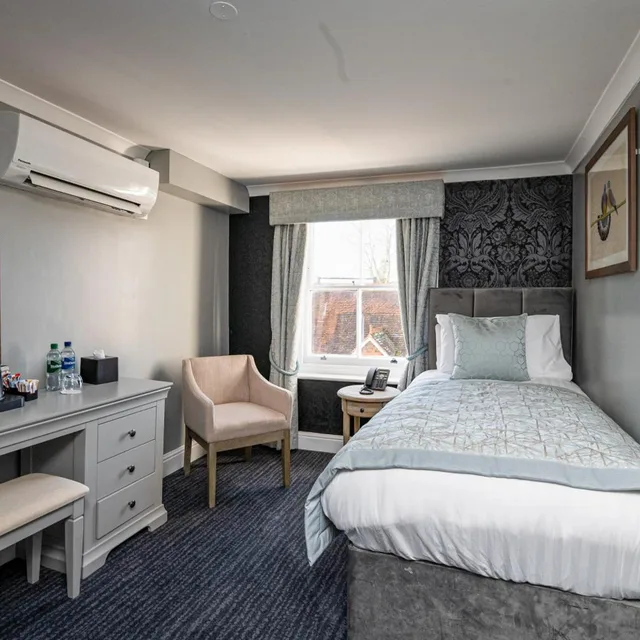 غرفة مريحة مفردة، Thames Riviera Hotel, Sure Hotel Collection by Best Western 2/8