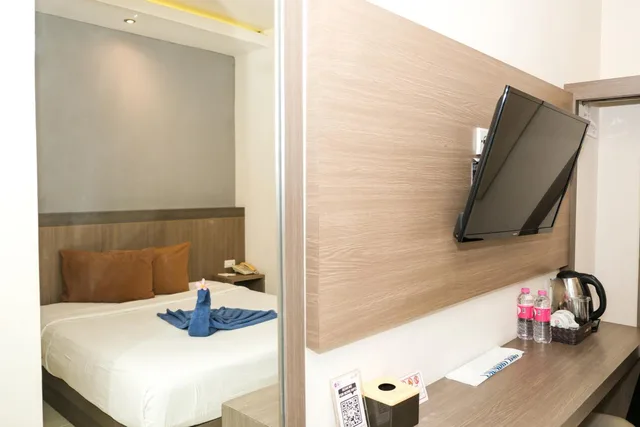 غرفة بسرير كينج، Hotel Dalu Semarang 6/6