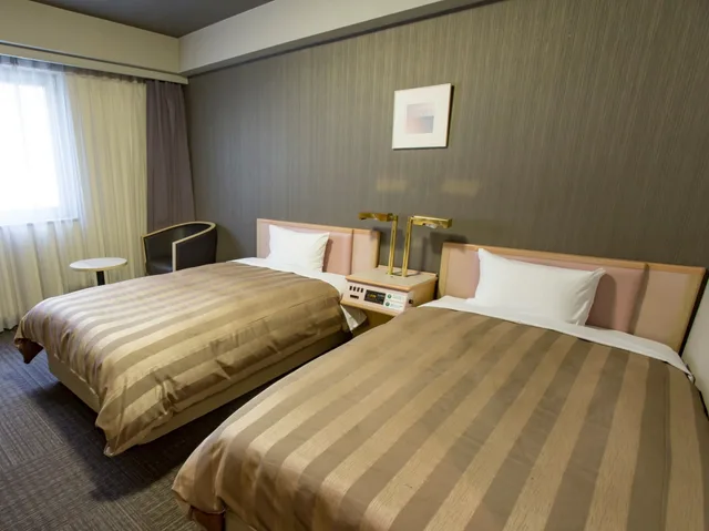 غرفة بسريرين منفصلين للمدخنين، Hotel Route Inn Tokyo Ikebukuro 3/10
