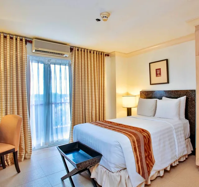 جناح ديلوكس بـ3 غرف نوم، Crown Regency Suites Mactan 2/4