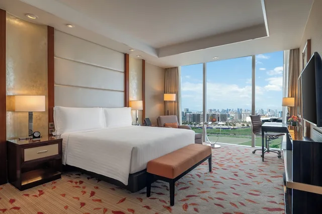 غرفة ديلوكس بسريرين مزدوجين بإطلالة على المدينة، Solaire Resort Entertainment City 1/2