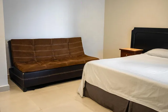 Room, King Bed, Balcony, SUITE HOTEL MARIA DE LA LUZ 4/10
