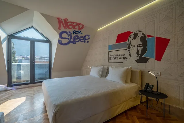جناح بسرير كينج مع أريكة، Platforma Design Hotel 7/9