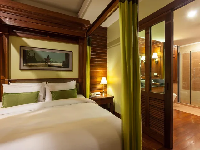جناح رئاسي بسرير كينج بإطلالة على المدينة، Prince Angkor Hotel and Spa 1/1