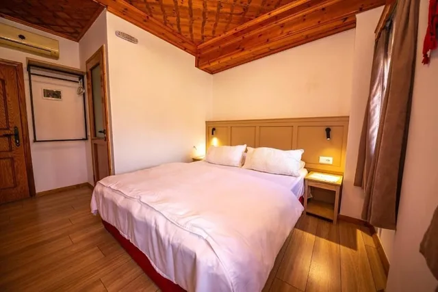 Bed and Breakfast Kotoni، جيروكاسترا 10/35