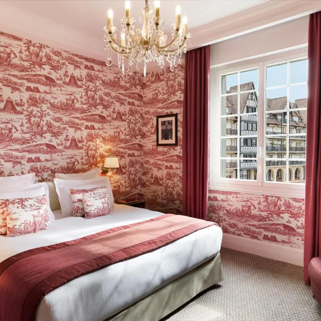 غرفة سوبيريور بسرير مزدوج أو سريرين منفصلين، Normandy Barriere Hotel 1/6