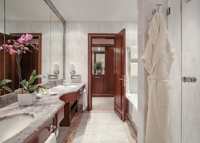 junior suite (1ad)، Anantara Palazzo Naiadi 6/7