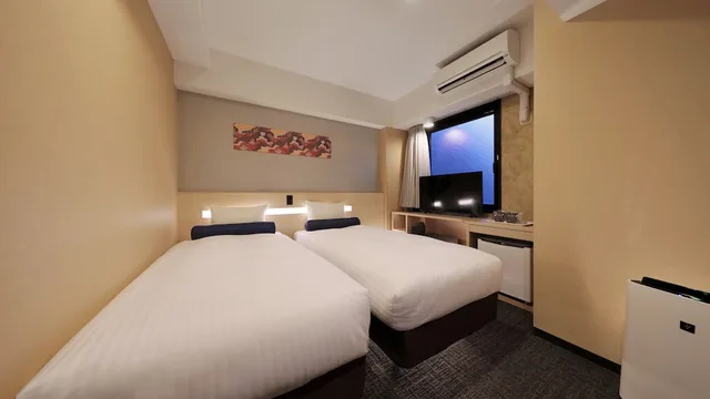 غرفة بسريرين منفصلين، Shinsaibashi-Higashi Crystal Hotel 5/7