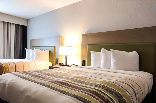 غرفة بسريرين كوين لذوي الإعاقة، Comfort Inn & Suites Slidell - New Orleans Area 1/6