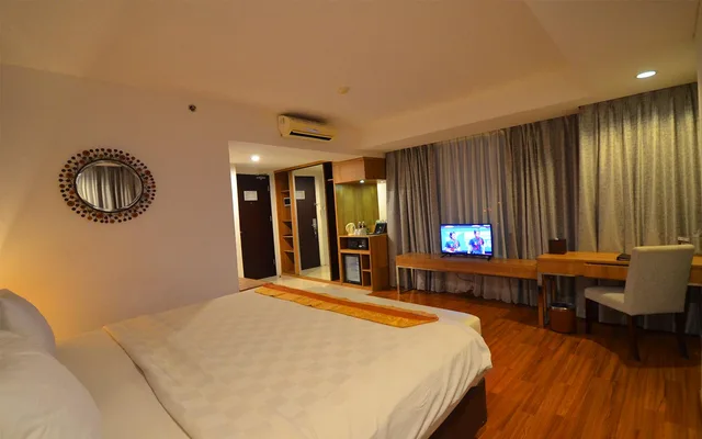 غرفة كلوب بسرير مزدوج، Arch Hotel 3/3